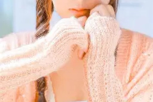 刚爆红就被扒黑料塌房了？